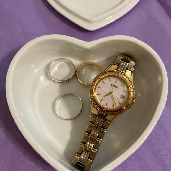 Adorable Precious Moments china trinket heart shaped box! - Picture 14 of 16